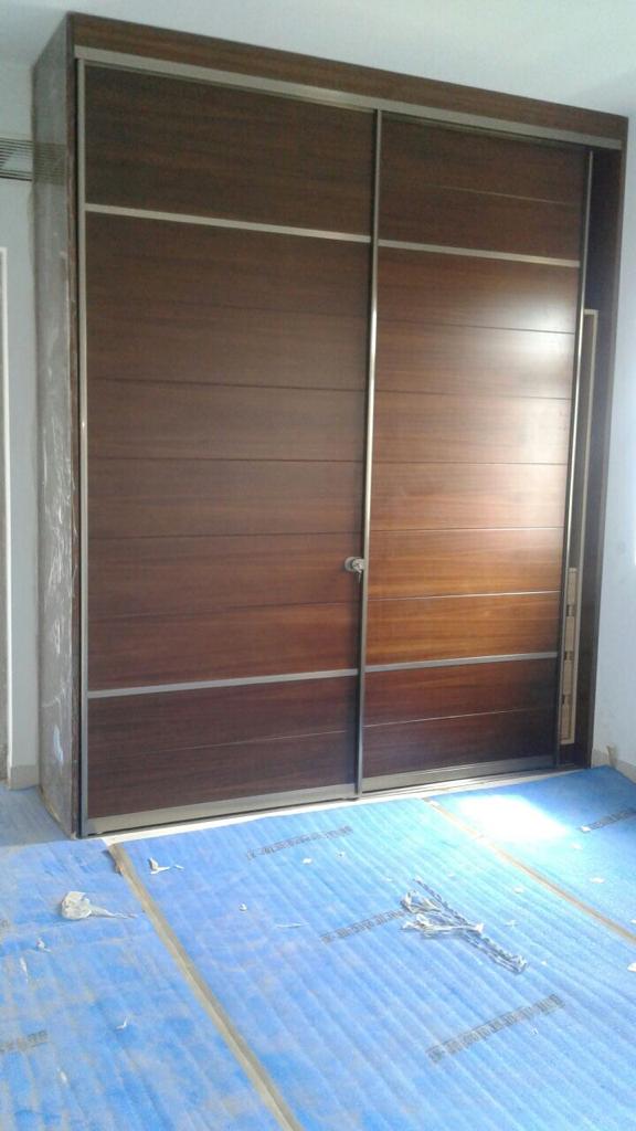 hettich-hafele-salice-aristo-godrej-saint-gobain-lacquer-glass-wardrobe-designs-dealers-manufacturers-in-gurgaon-gurugram-india